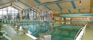 Piscine intérieure