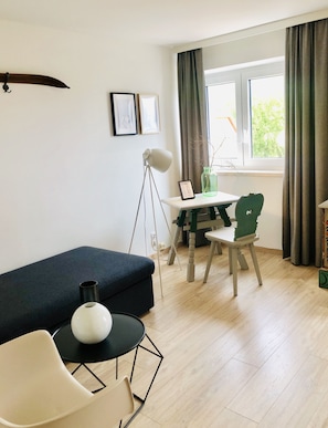 Superior Double Room | Living area
