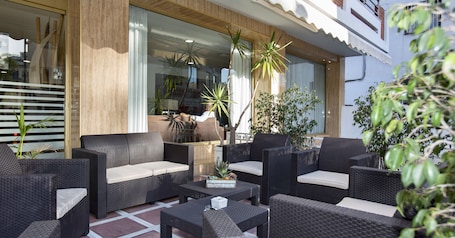 Terraza o patio. Hotel Baviera