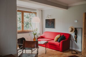 LCD TV, MP3 dock - SEEBICHL Adults Only Designhotel lake - pool & dine (Kitzbuhel)