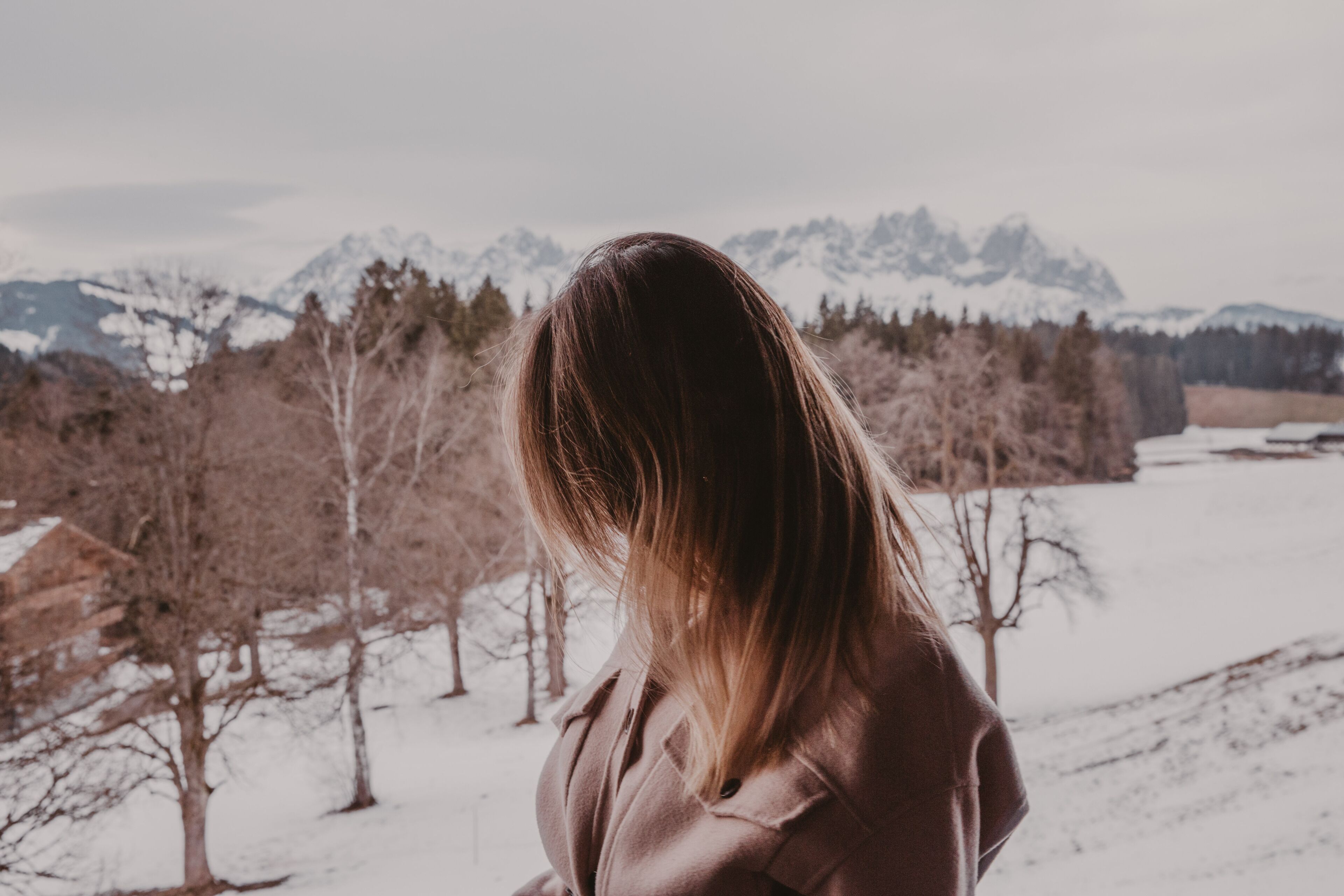 single room, balcony, mountain view | mountain view