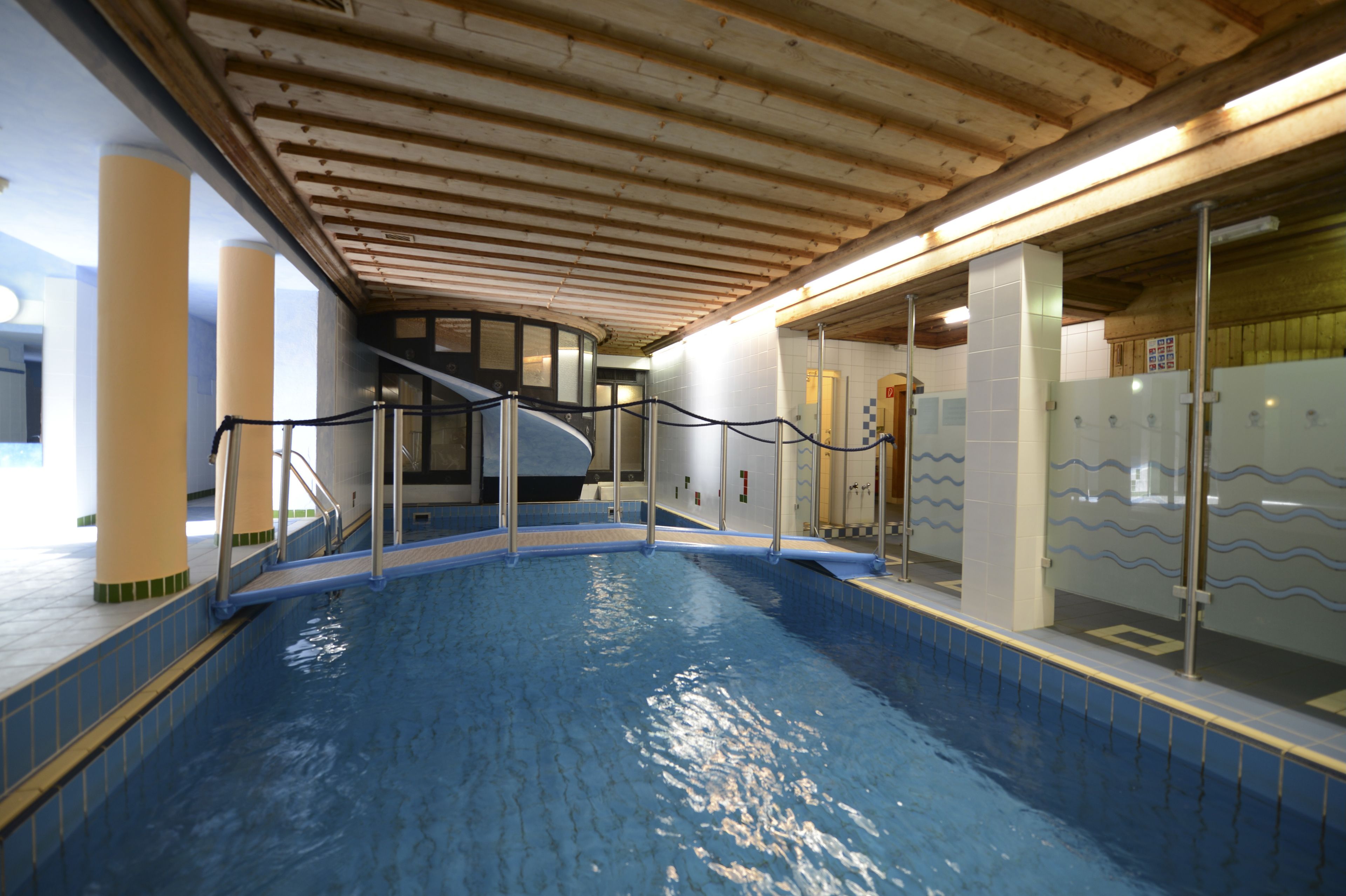 indoor pool, pool loungers