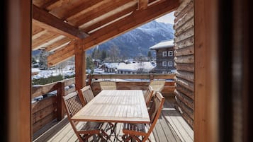 Appartement Premium, 1 chambre, cheminée, vue montagne ( accessible par escalier ) | Terrace/patio