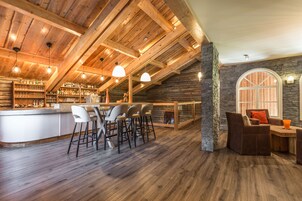 Bar (en la propiedad)