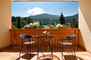 Dobbeltrom – comfort, balkong (Nockberge) | Allergitestet sengetøy, minibar, safe på rommet og blendingsgardiner