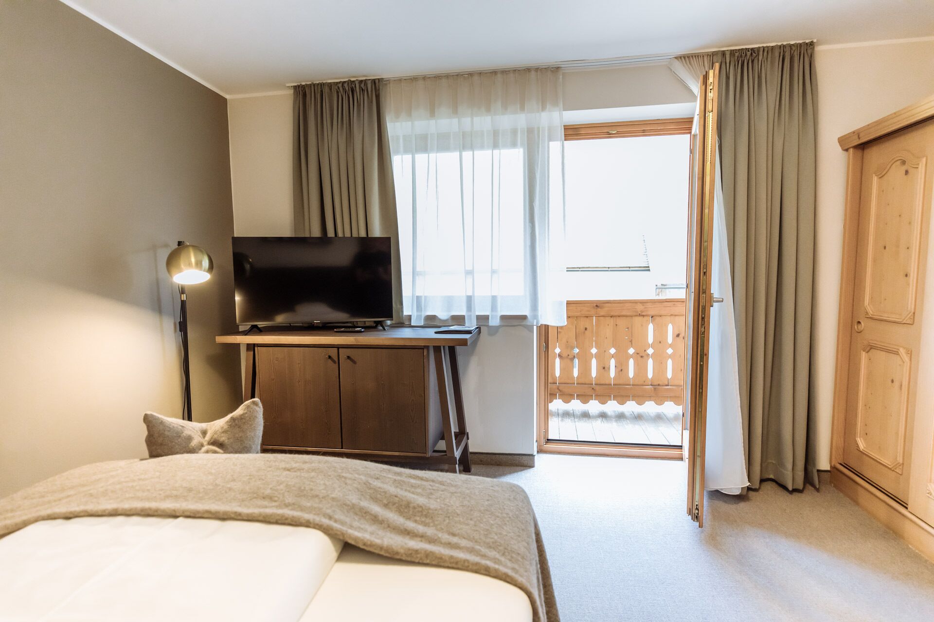 premium single room, 1 bedroom | 1 bedroom, hypo-allergenic bedding, individually decorated
