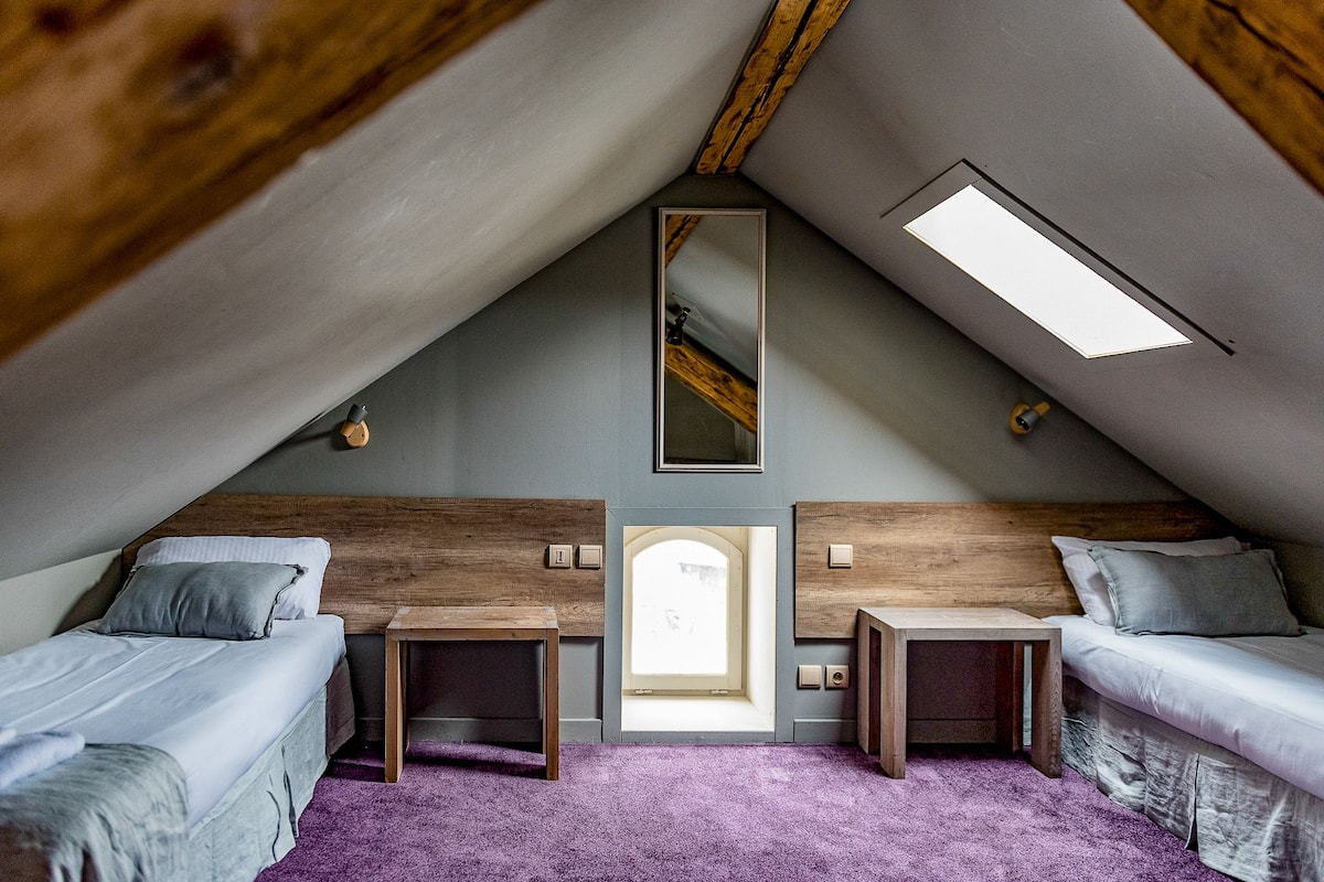 Family Room (Up to 5 Persons) | In-room safe, desk, soundproofing, free WiFi