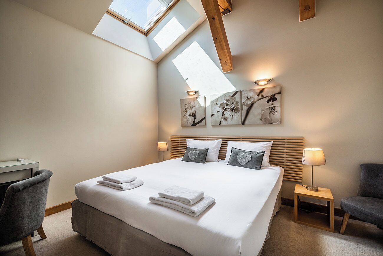 Chambre Économique | Coffres-forts dans les chambres, chambres insonorisées, Wi-Fi gratuit