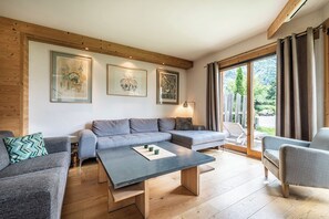 Alpehytte – basic | Oppholdsområde