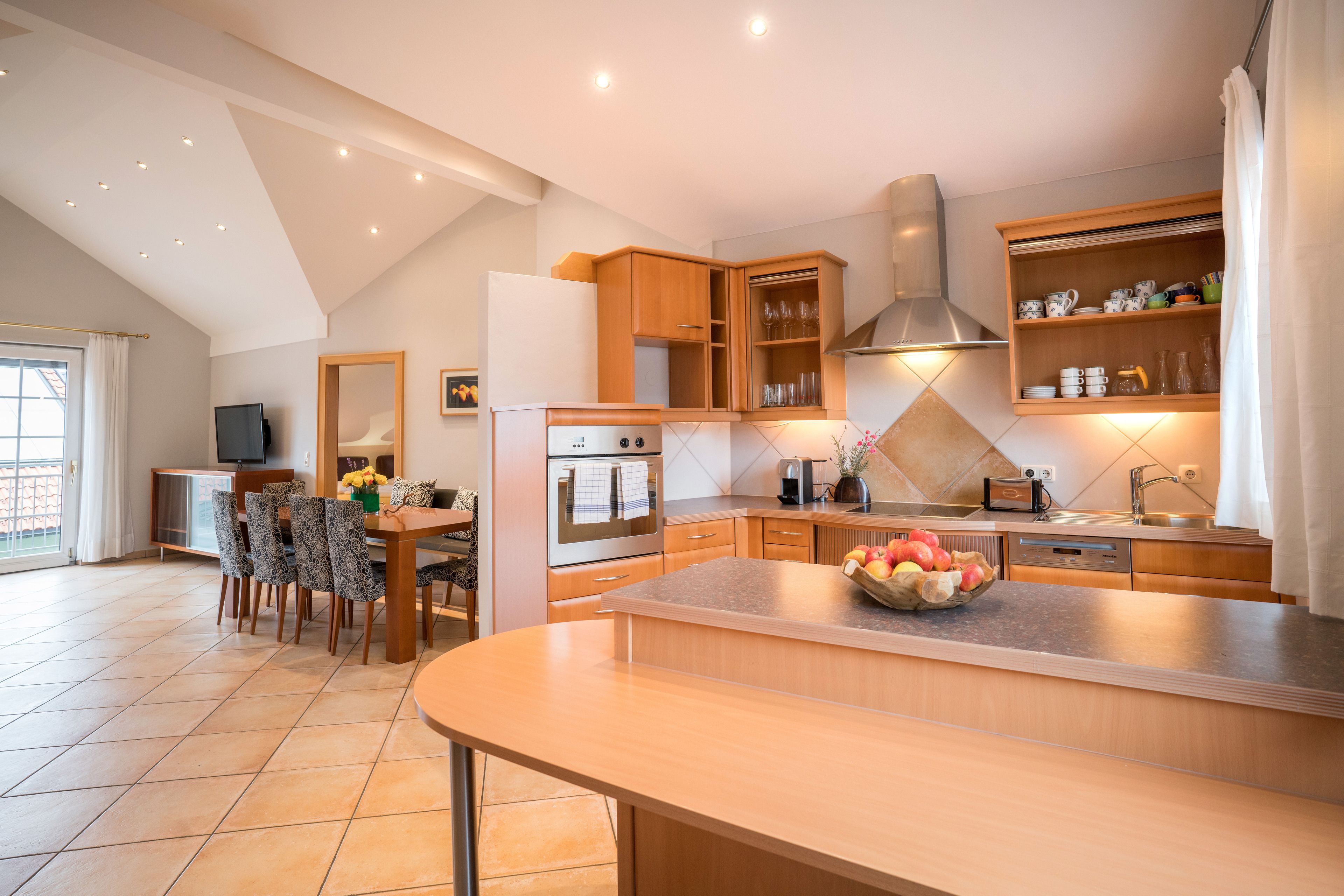 deluxe penthouse, 4 bedrooms, non smoking, patio (inkl. 80€ endreinigung) | living area | tv, pay films