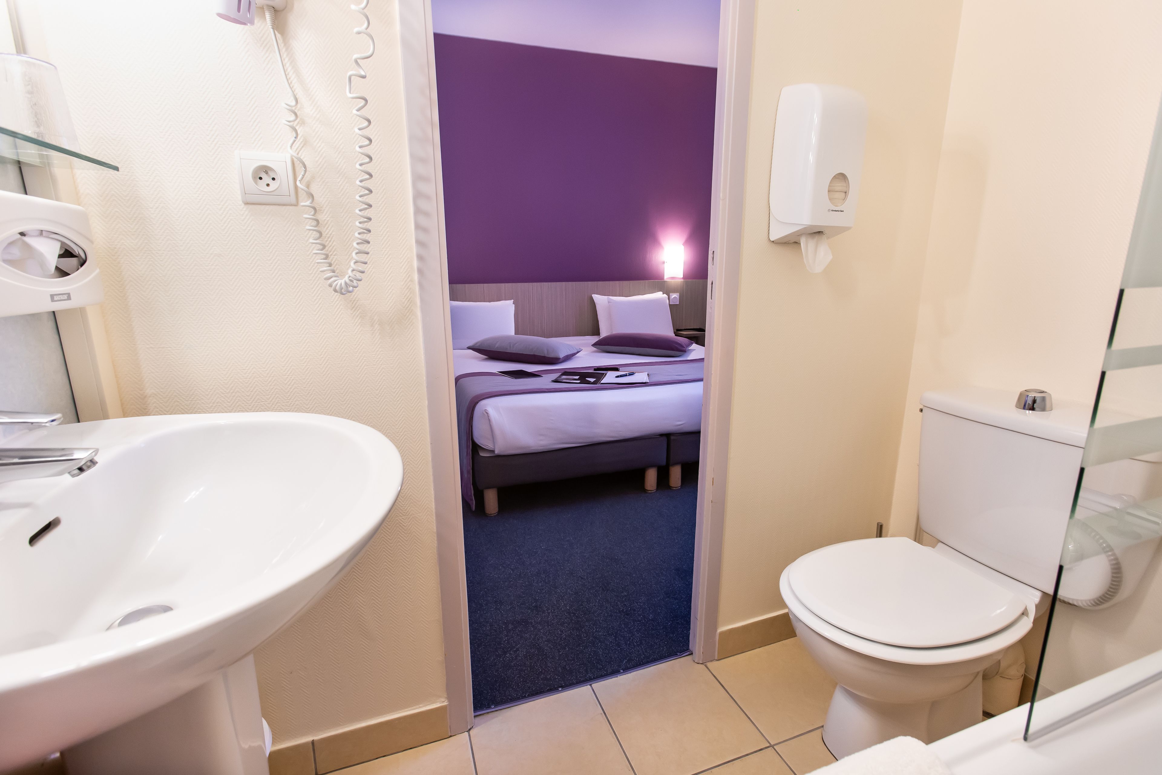 superior twin room (air-conditioned) | bathroom | hair dryer, towels