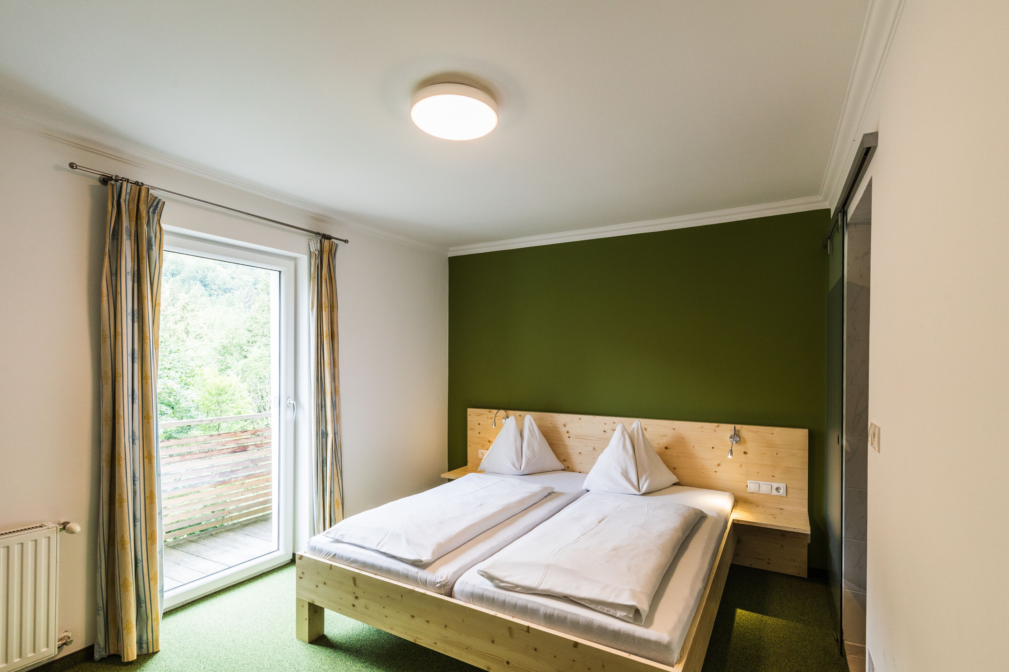 superior double room, balcony | free wifi, bed sheets