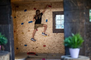 Zona de juegos infantil al aire libre