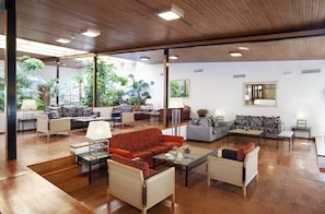 Lobby sitting area - Parador de Ayamonte (Ayamonte)