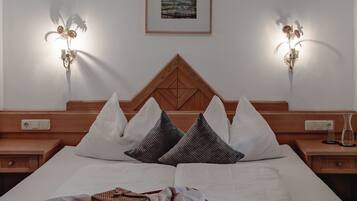 Doppelzimmer, Balkon, Bergseite (Zirbe)