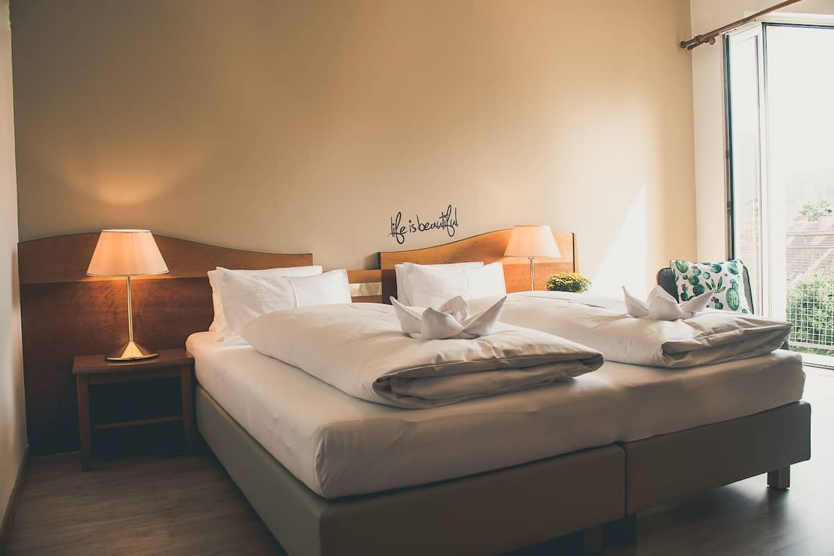 1 habitación y ropa de cama hipoalergénica