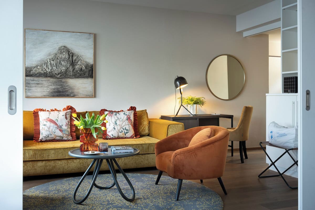 Suite (Traunsee) | Ropa de cama de alta calidad, edredón y minibar
