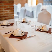Torreluz Centro Hotel