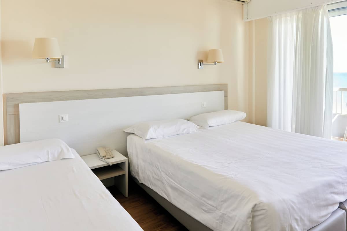 Triple Room, Sea View