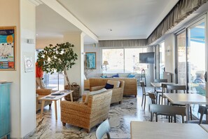 Bar en el lobby