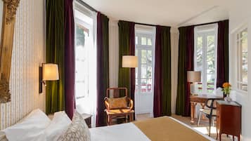 Suite Signature, terrasse (Saint Christophe) | Literie de qualité supérieure, décoration personnalisée