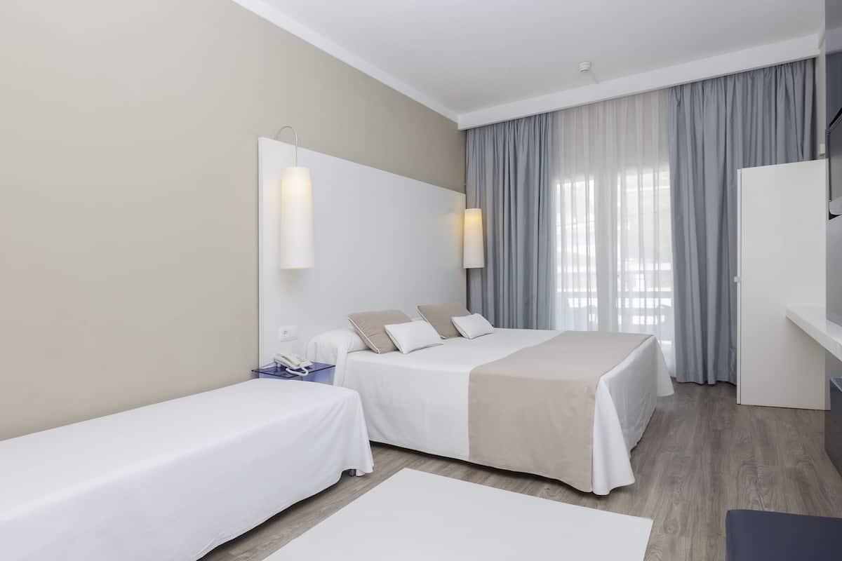 minibar, in-room safe, free cots/infant beds, rollaway beds