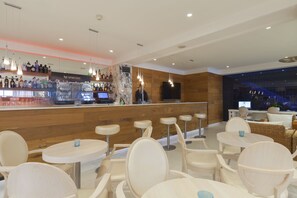 Bar (on property) - Canyelles Platja (Roses)