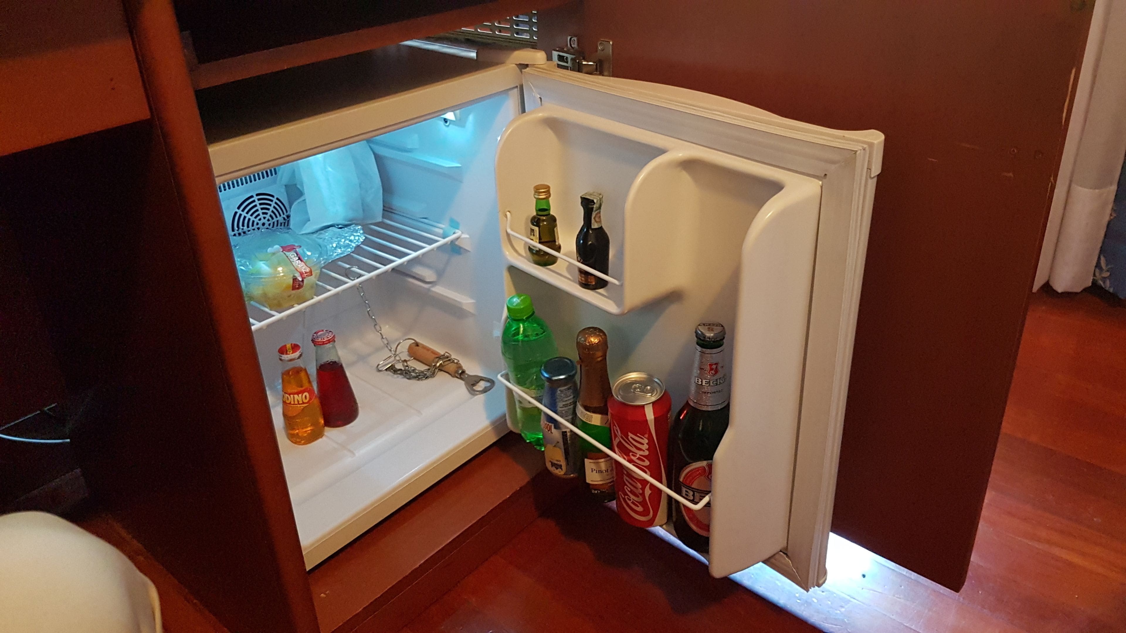 Minibar