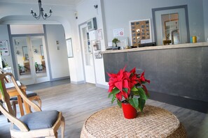 منطقة الاستقبال