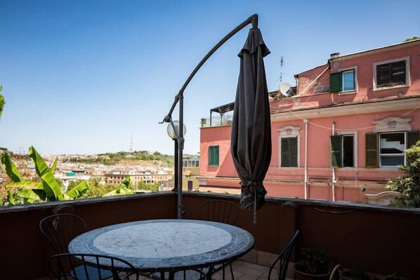 Standard Double Room, 1 Double Bed, Ensuite, Garden Area | Terrace/patio - Vatican Garden House (Rome)