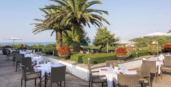 Breakfast, lunch, dinner served; French cuisine, ocean views