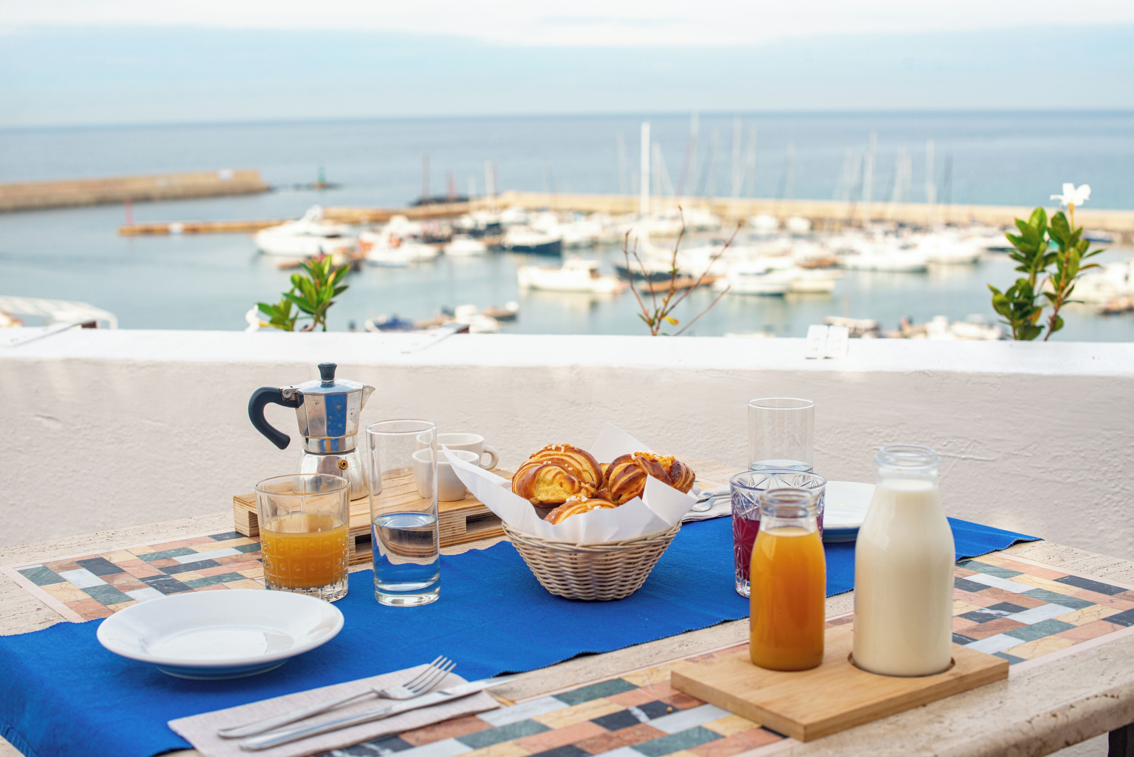 Tägliches inbegriffenes Frühstücksbuffet