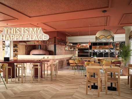Restaurant. ibis Styles Annecy Le Vieux