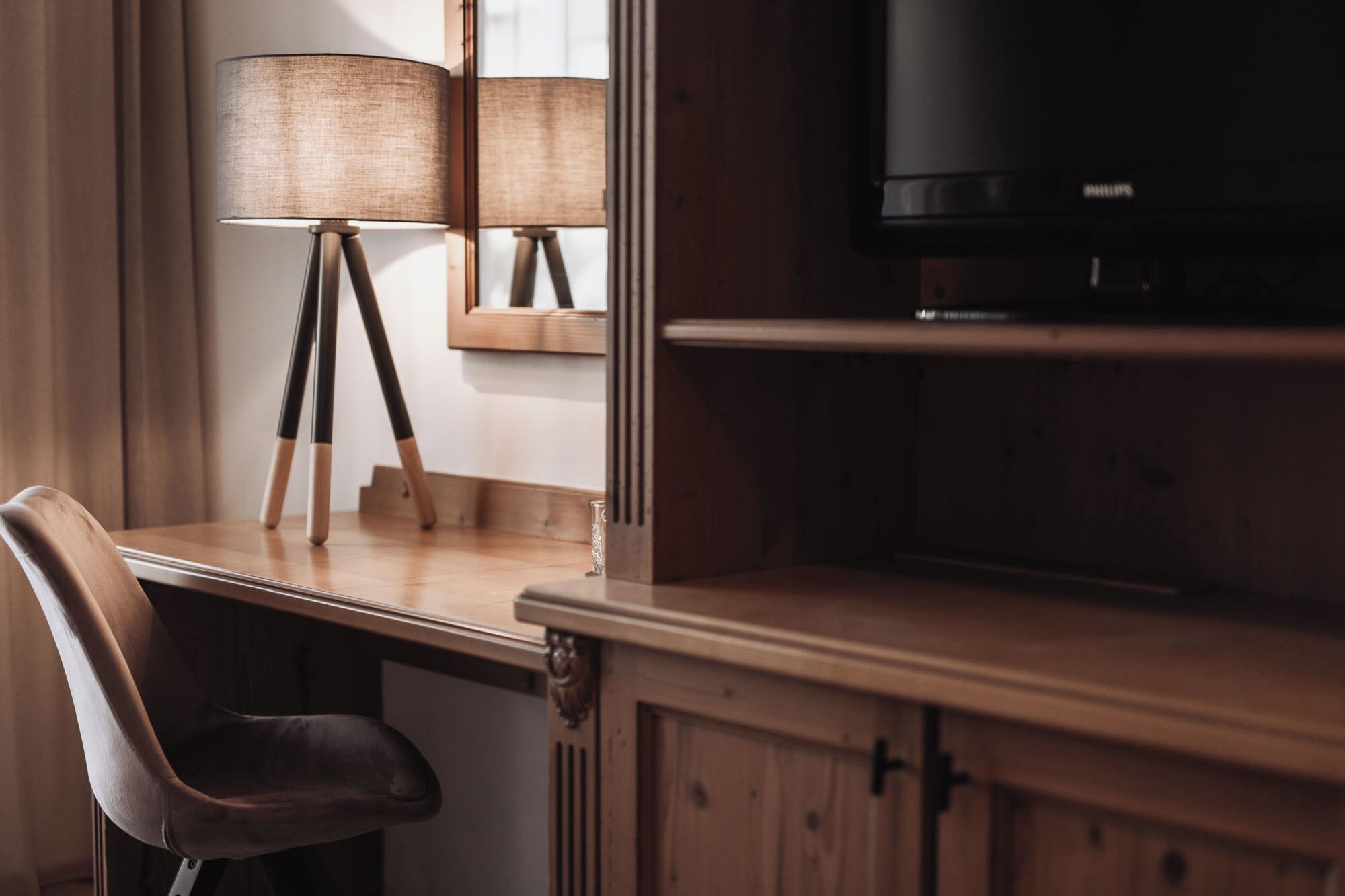 comfort double room | 1 bedroom, minibar, in-room safe, desk