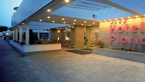 Exterior detail - Hotel Florida (Lignano Sabbiadoro)