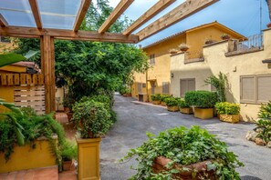 Exterior - Antica Locanda Palmieri (Rome)