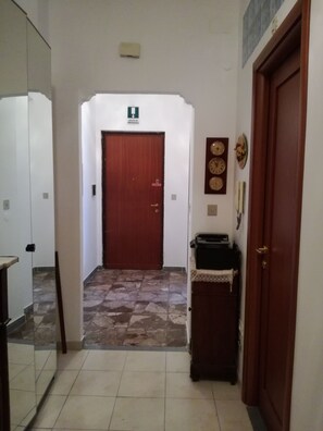 Interior entrance - B&B Gioacchino Testa (Rome)