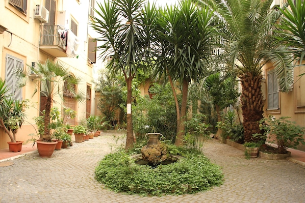 Property entrance - B&B Giovy Rome (Rome)