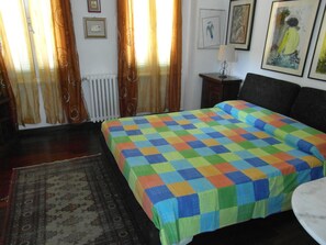Chambre Double, salle de bains attenante | Literie de qualité supérieure, matelas Tempur-Pedic