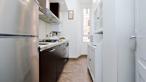 Apartment (5 pax) | Private kitchen - Rome Accommodation - Vaticano (Rome)
