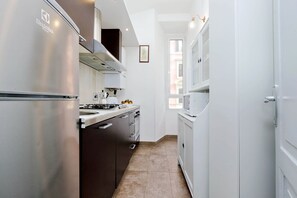 Apartment (5 pax) | Private kitchen