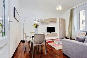 Appartement (5 pax) | 1 chambre, espace de travail pour ordinateurs portables
