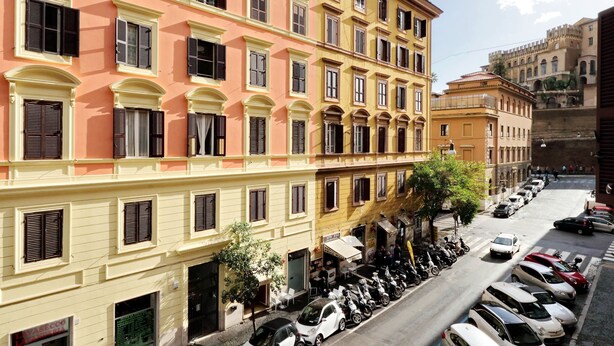 View from property - Rome Accommodation - Vaticano (Rome)