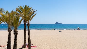 Vlak bij het strand