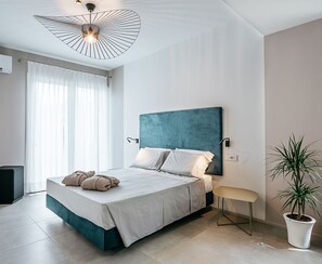 Rom – superior | Safe på rommet, skrivebord og barnesenger (inkludert)