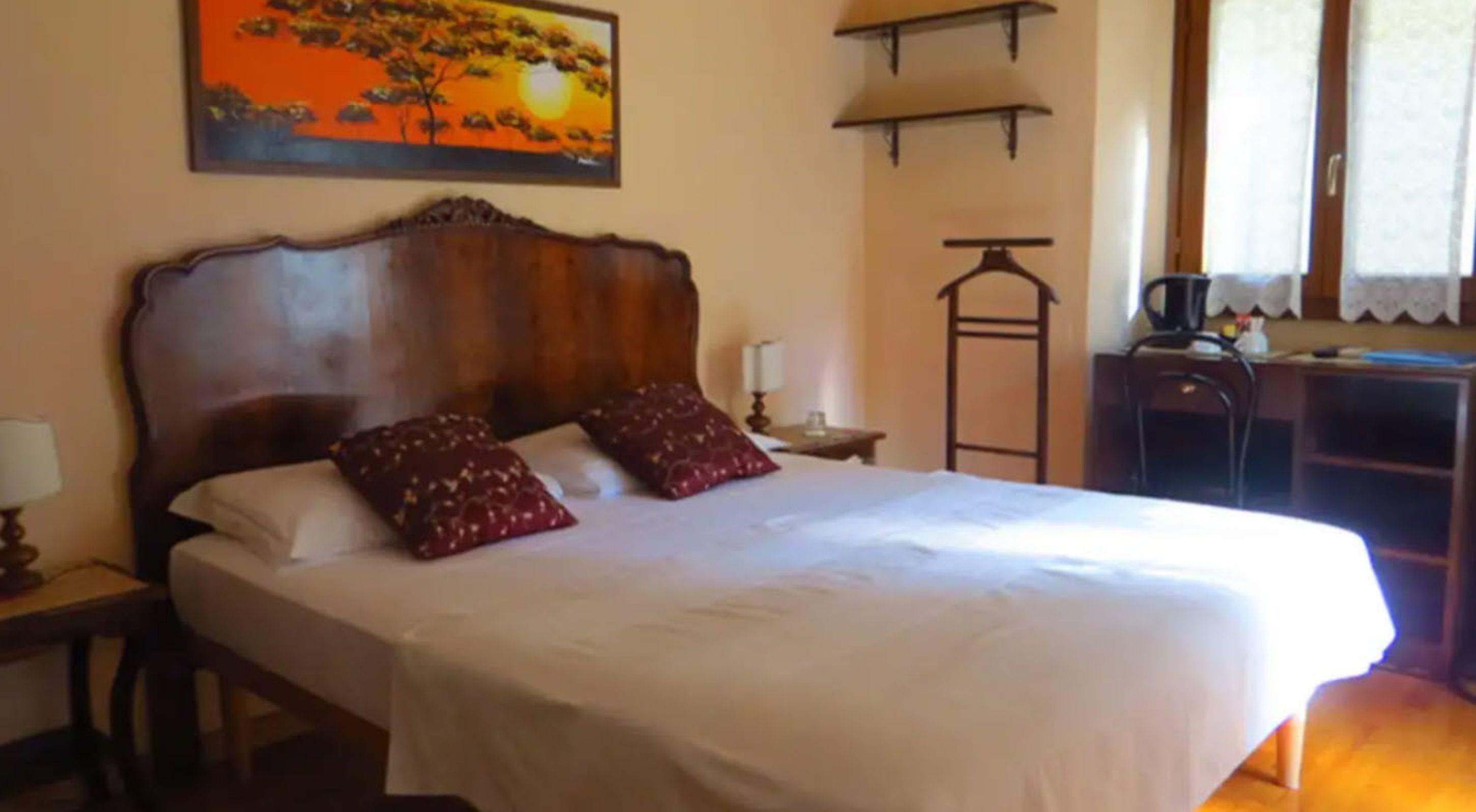 Classic-Doppel- oder -Zweibettzimmer, 1 Queen-Bett, Seeblick (Lake View)