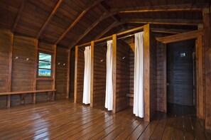 Indoor pool, outdoor pool, open 9:00 AM to 9:00 PM, pool loungers - Hotel Auditorio Santiago & SPA (Lugo)