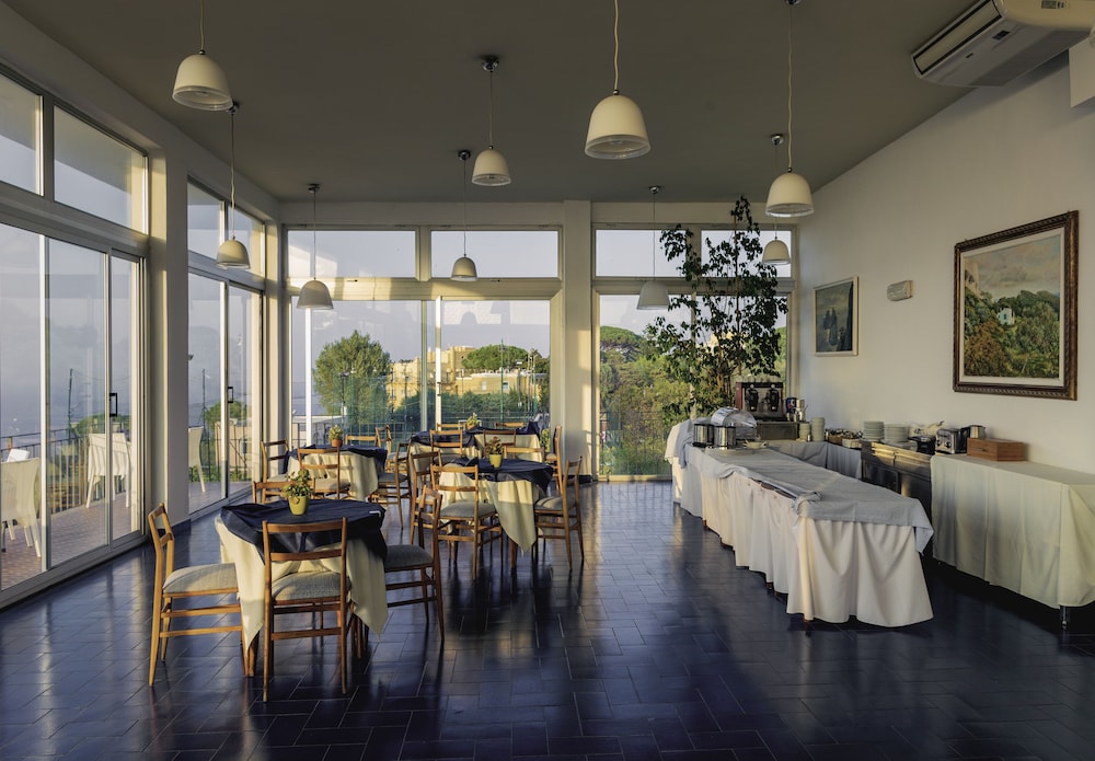 Hotel Bellavista Anacapri by null