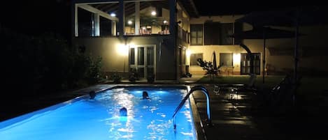 Outdoor pool, open 10:00 AM to 8:00 PM, pool umbrellas, sun loungers