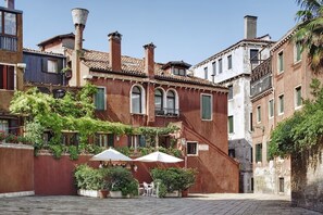 Exterior - Locanda Fiorita (Venice)
